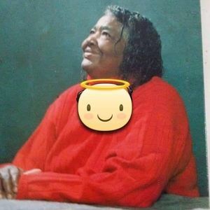 Meet your Posher, Myra